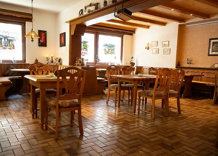 Kuehn's Gaestehaus 푼데리크